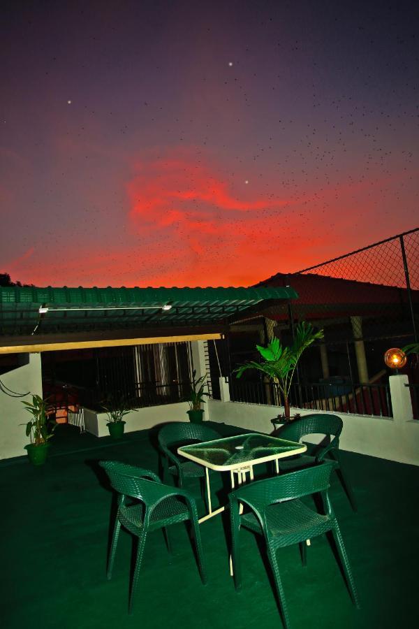 Kandyan Fo Rest ภายนอก รูปภาพ