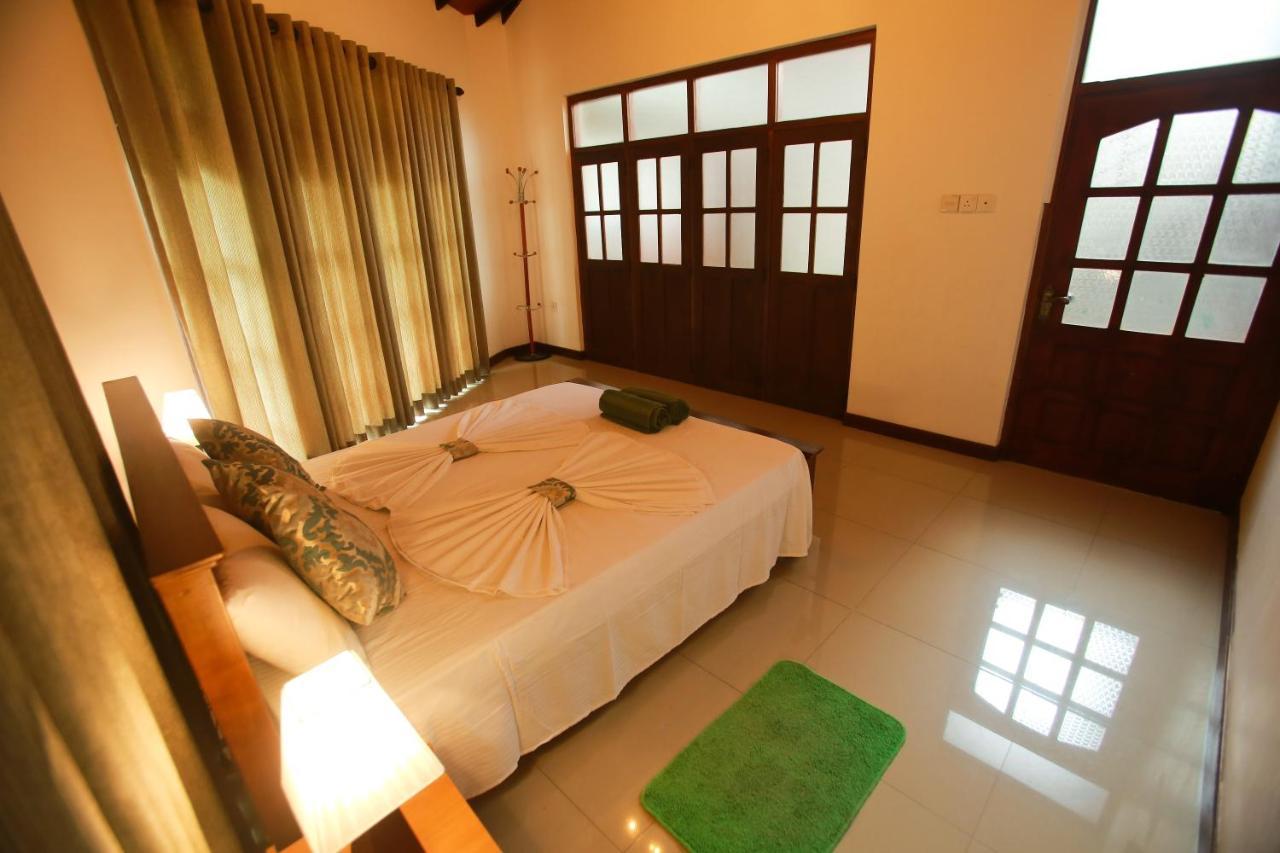 Kandyan Fo Rest ภายนอก รูปภาพ